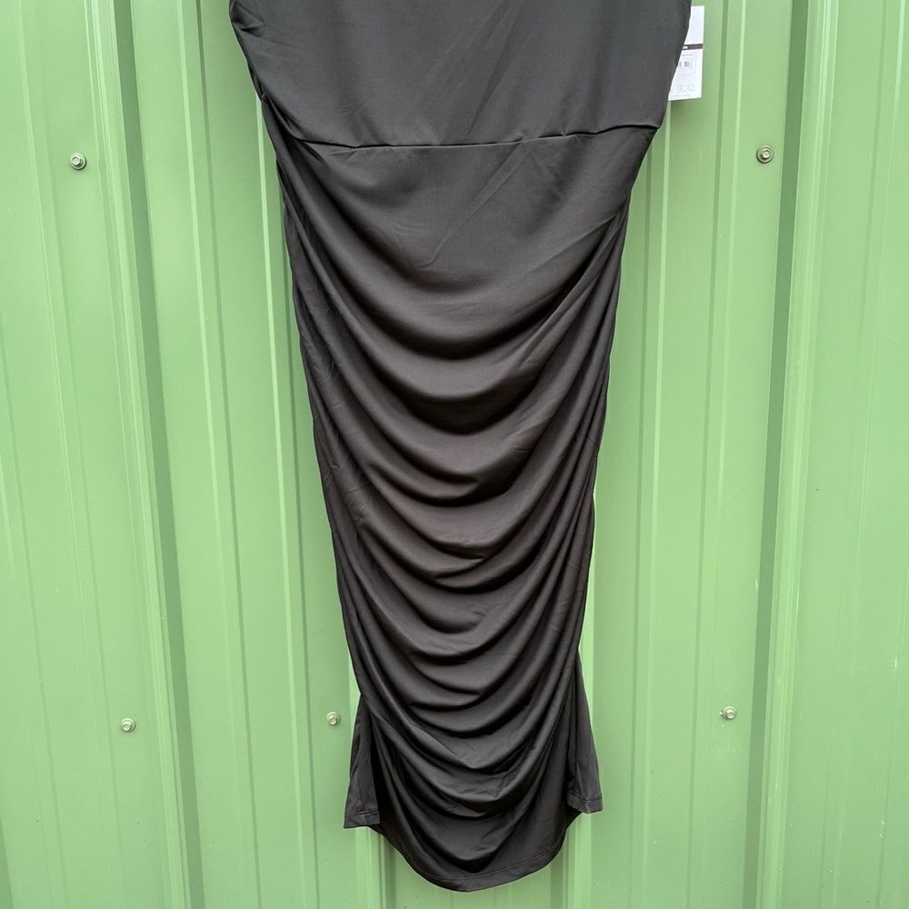 Women's Plus Black Sleeveless Open Back Midi Dress, Below Knee Length, Size XXL - Picture 7 of 11